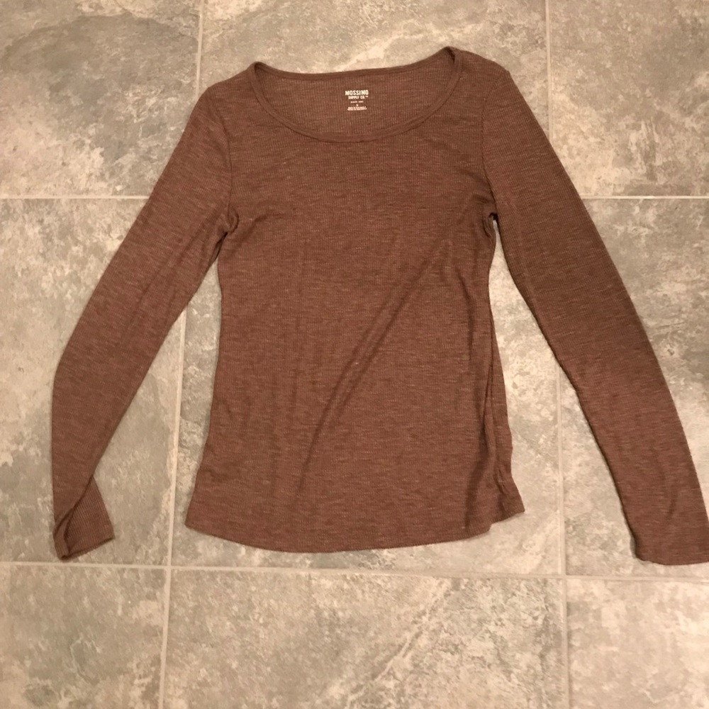 Mossimo long sleeve waffle shirt